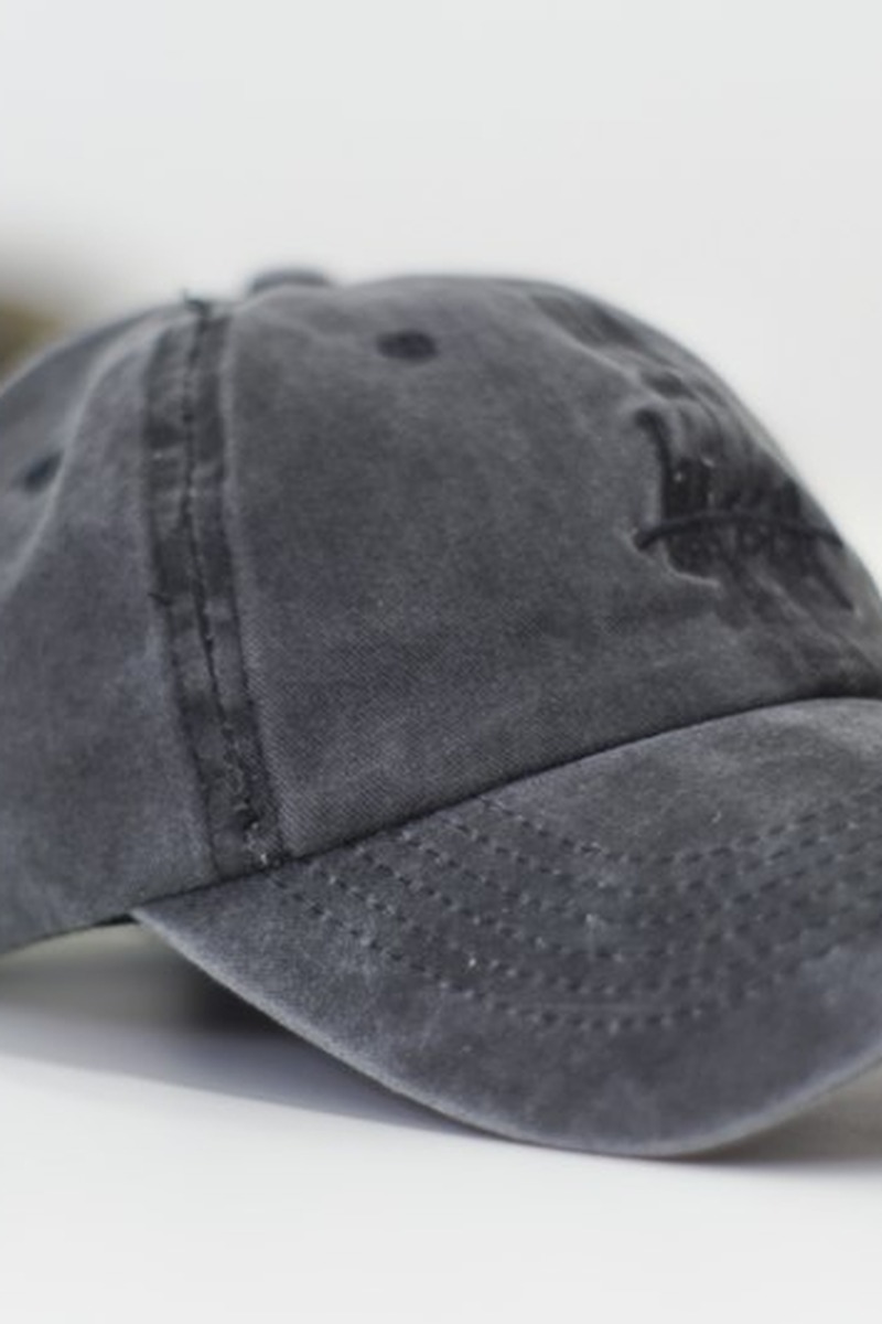 Minimalist Streetwear Cap alternate